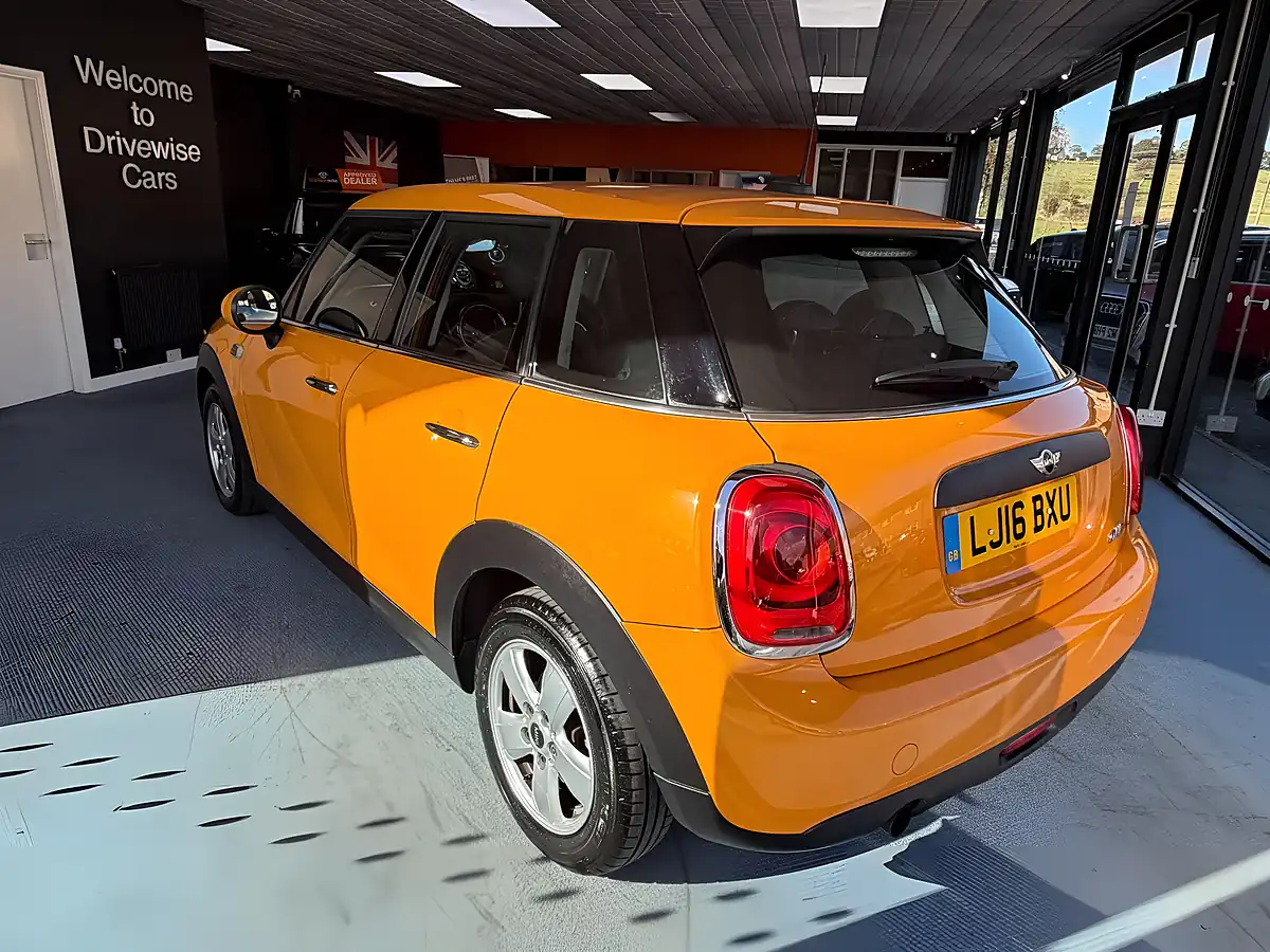 Used 2016 MINI Hatch One Pepper Pack Orange - Interior and Exterior details 7