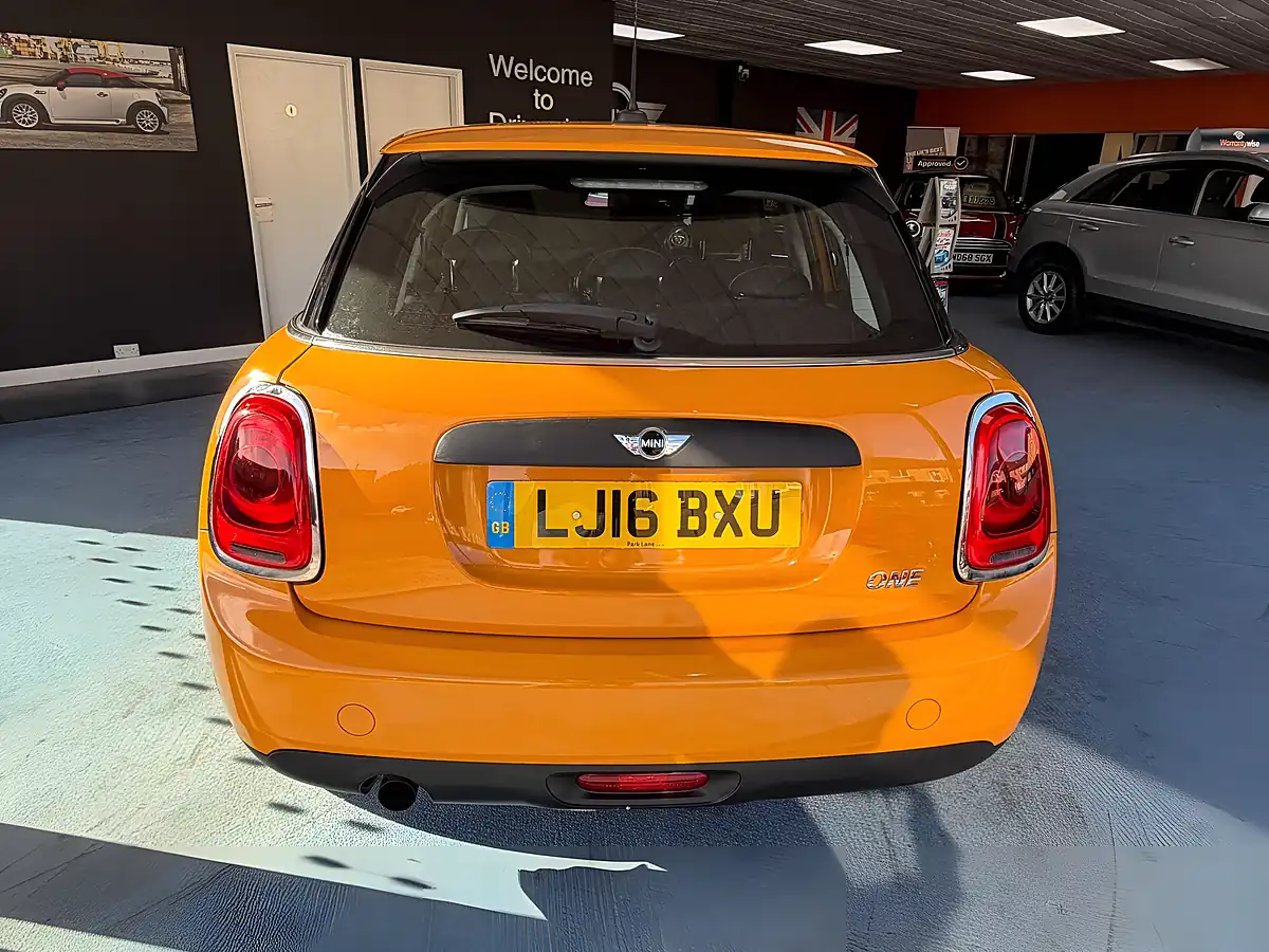 Used 2016 MINI Hatch One Pepper Pack Orange - Interior and Exterior details 8