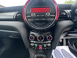 Used 2016 MINI Hatch One Red - Interior and Exterior details 15
