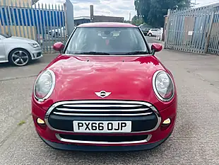Used 2016 MINI Hatch One Red - Interior and Exterior details 7
