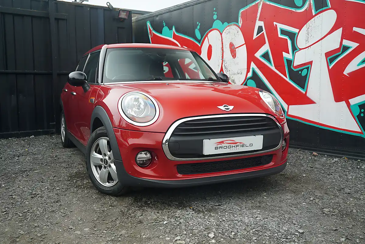 Used 2016 MINI Hatch One Red - Front View
