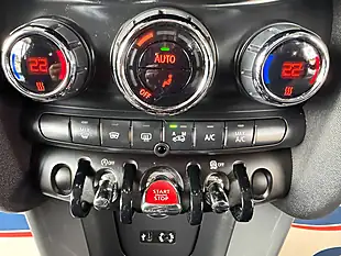 Used 2016 MINI Hatch One Silver - Interior and Exterior details 14