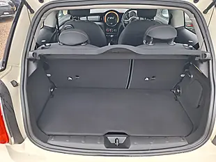 Used 2016 MINI Hatch One White - Interior and Exterior details 13