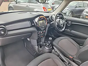 Used 2016 MINI Hatch One White - Interior and Exterior details 2
