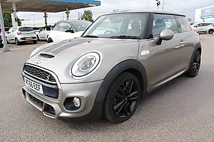 Used 2016 MINI Hatch Works Silver - Interior and Exterior details 5