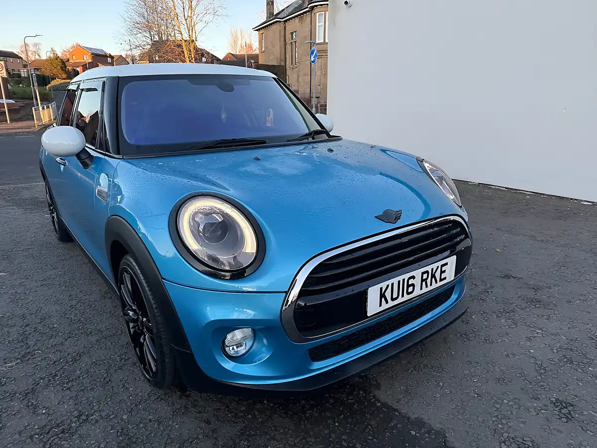 Used 2016 MINI MINI Hatch Cooper Electric Blue - Interior and Exterior details 11