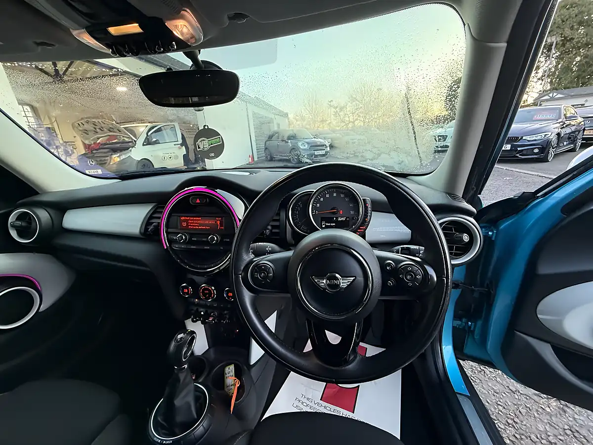 Used 2016 MINI MINI Hatch Cooper Electric Blue - Interior and Exterior details 16