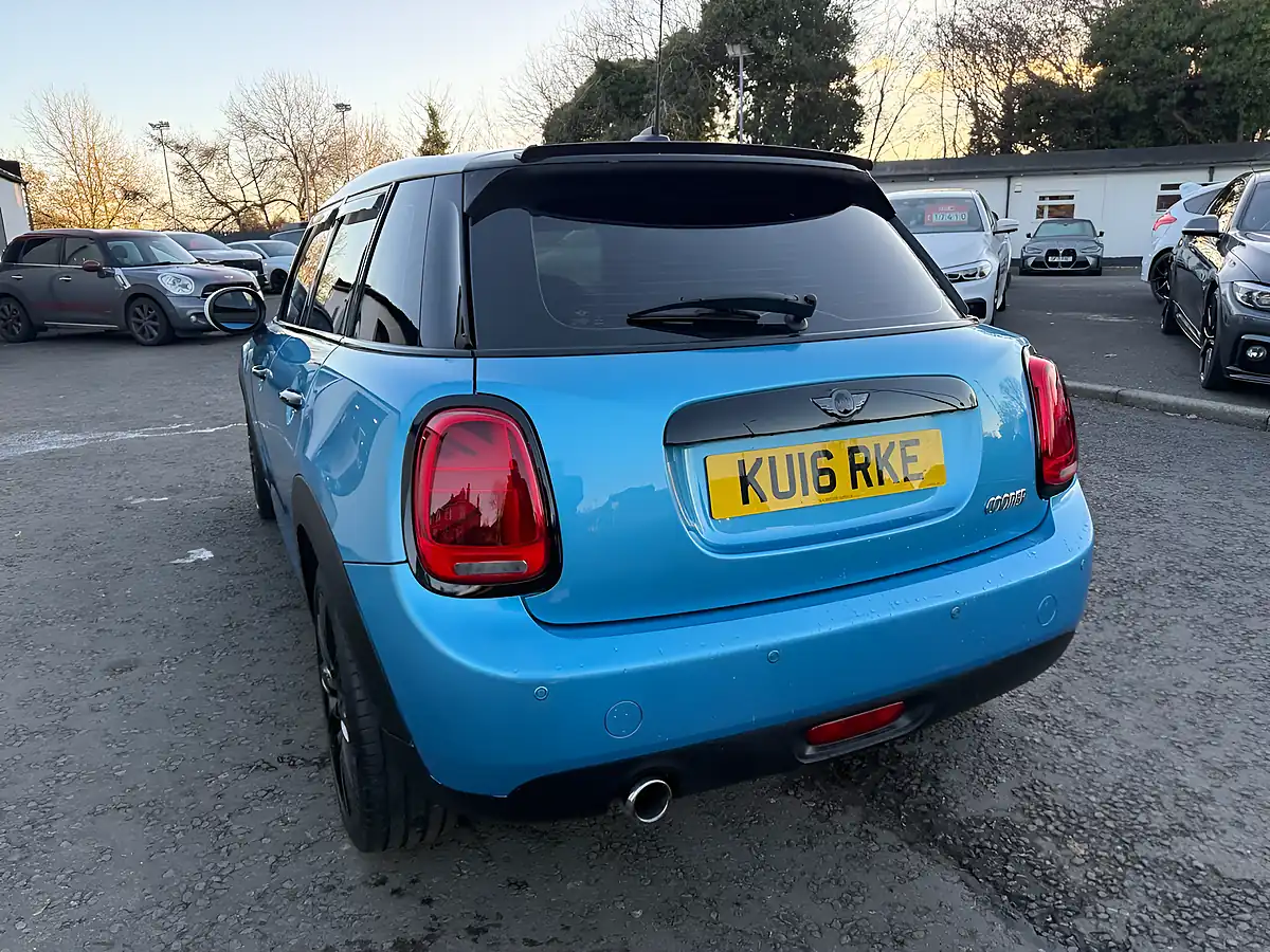 Used 2016 MINI MINI Hatch Cooper Electric Blue - Interior and Exterior details 6