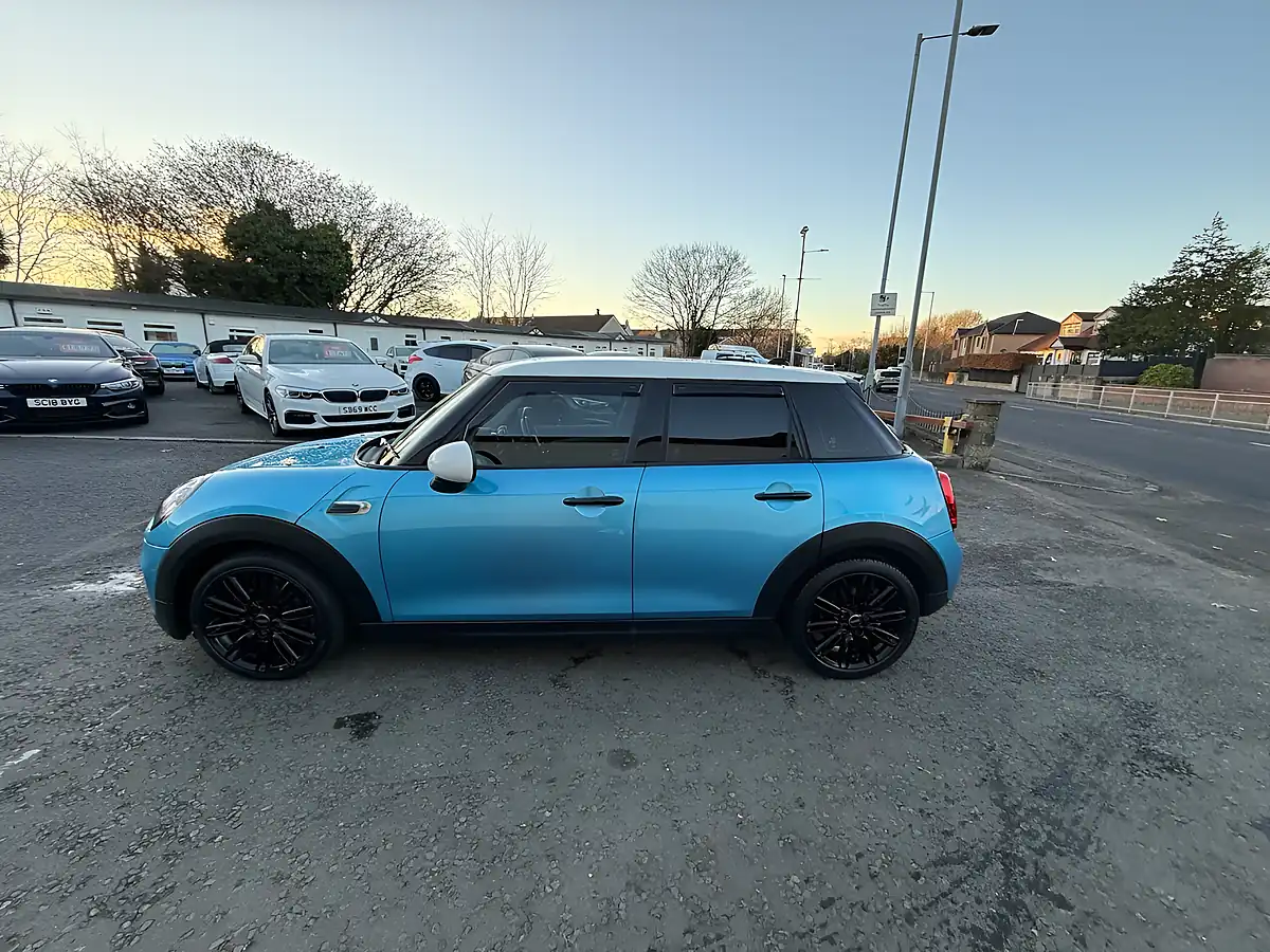 Used 2016 MINI MINI Hatch Cooper Electric Blue - Interior and Exterior details 8