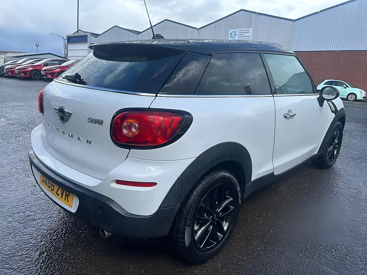 Used 2016 MINI Paceman Cooper White - Interior and Exterior details 4