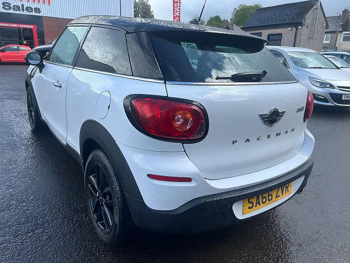 Used 2016 MINI Paceman Cooper White - Interior and Exterior details 6