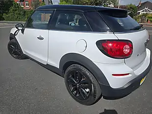 Used 2016 MINI Paceman Cooper White - Interior and Exterior details 4