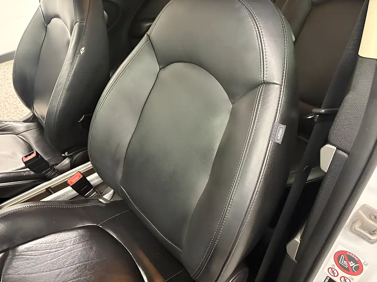 Used 2016 MINI Paceman Cooper White - Interior and Exterior details 16