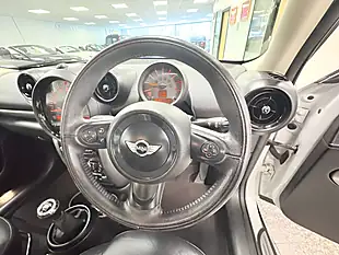 Used 2016 MINI Paceman Cooper White - Interior and Exterior details 20