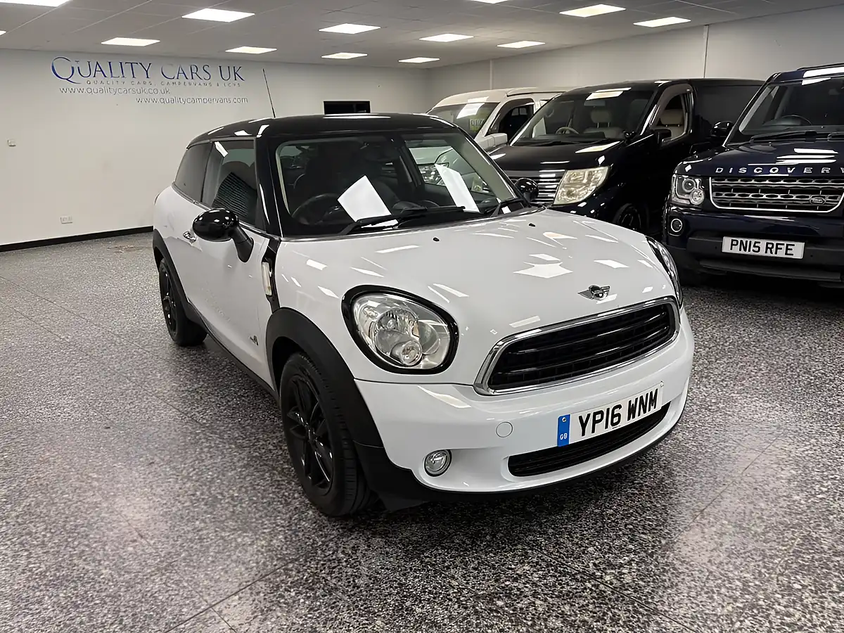 Used 2016 MINI Paceman Cooper White - Interior and Exterior details 8