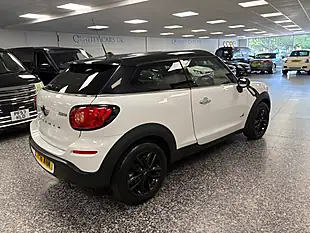Used 2016 MINI Paceman Cooper White - Interior and Exterior details 9