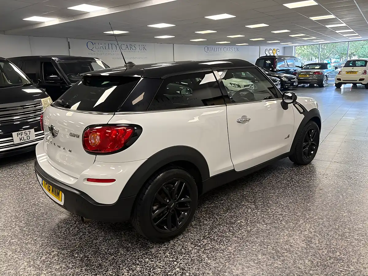 Used 2016 MINI Paceman Cooper White - Interior and Exterior details 9