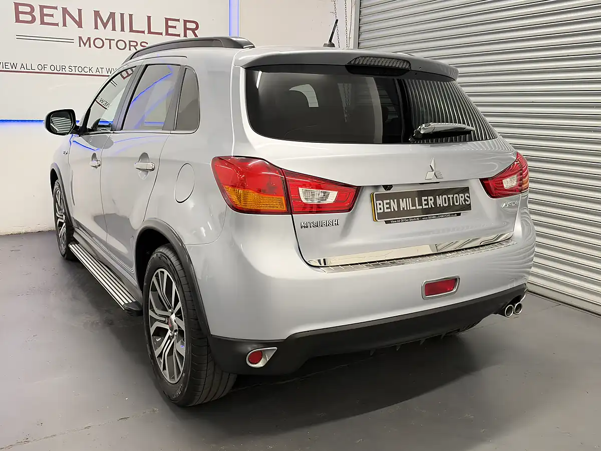Used 2016 Mitsubishi Asx Zc-H Cool Silver - Interior and Exterior details 8