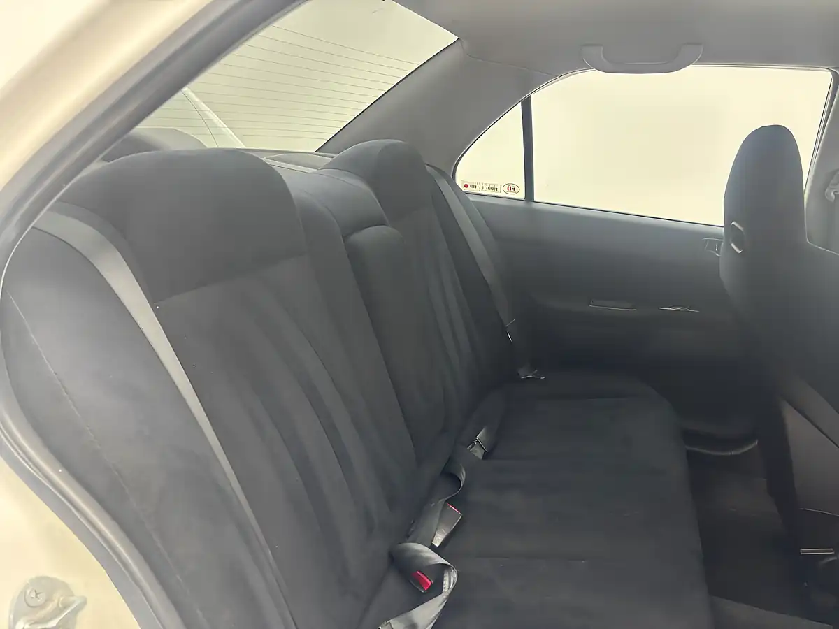 Used 2016 Mitsubishi Evolution White - Interior and Exterior details 14