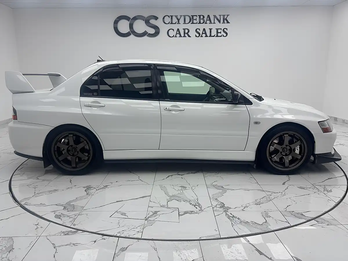 Used 2016 Mitsubishi Evolution White - Interior and Exterior details 2