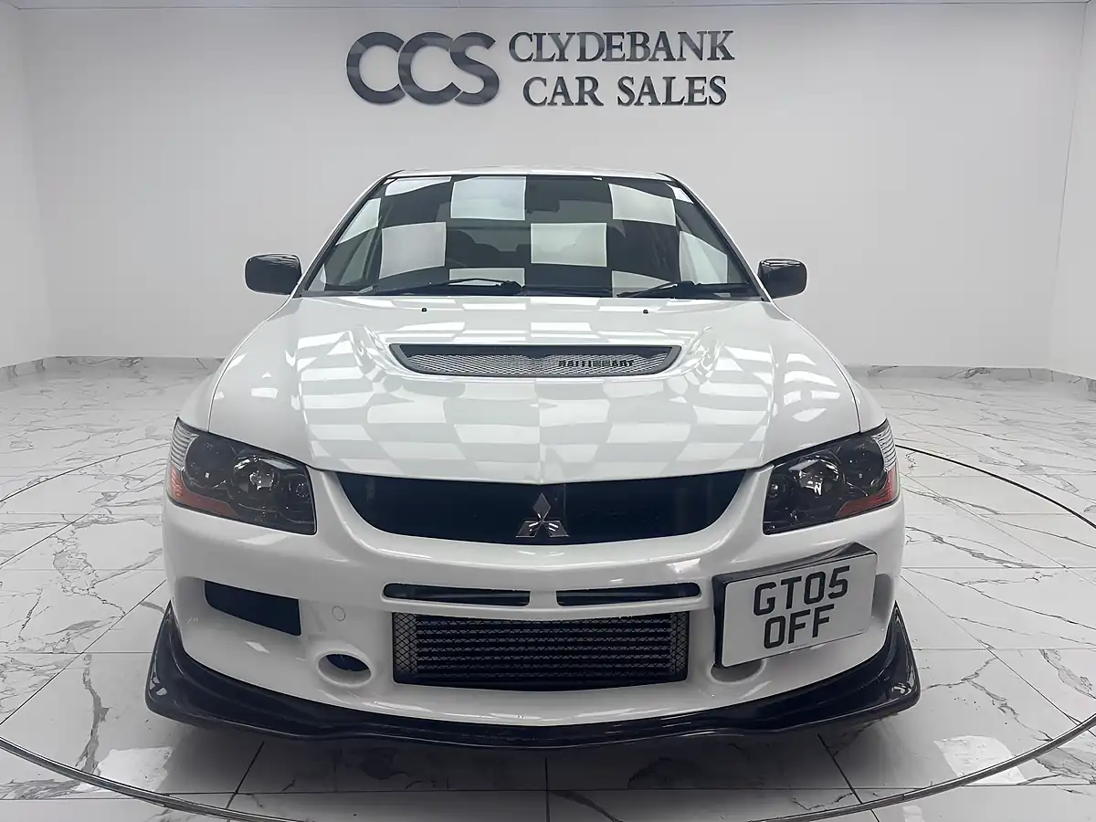 Used 2016 Mitsubishi Evolution White - Interior and Exterior details 8