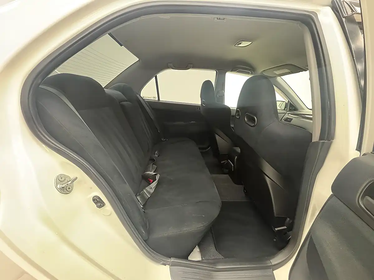Used 2016 Mitsubishi Evolution White - Interior and Exterior details 16