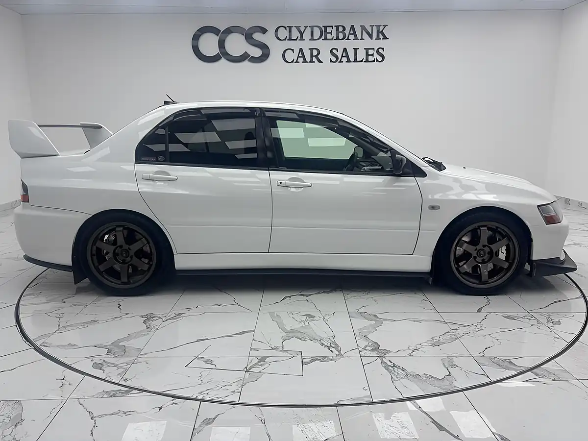 Used 2016 Mitsubishi Evolution White - Interior and Exterior details 2
