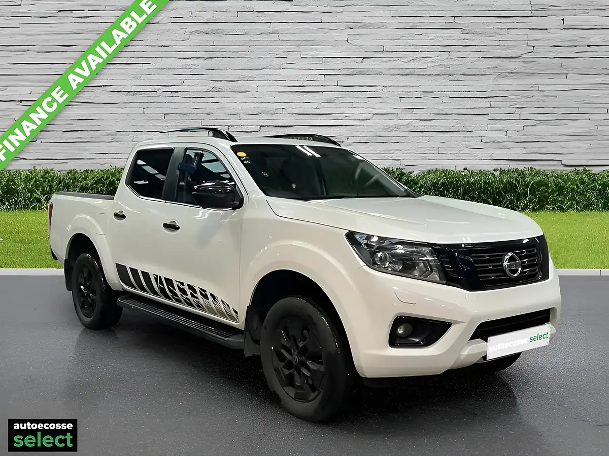 Used 2016 Mitsubishi L200 Barbarian Blue - Interior and Exterior details 8