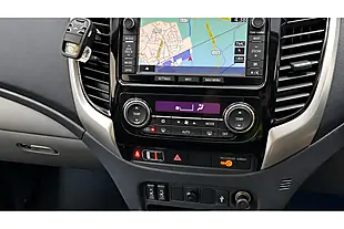 Used 2016 Mitsubishi L200 Barbarian Blue - Interior and Exterior details 12