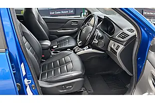 Used 2016 Mitsubishi L200 Barbarian Blue - Interior and Exterior details 6