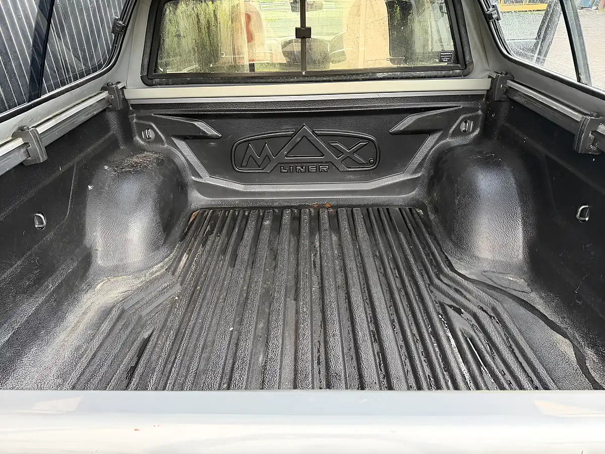 Used 2016 Mitsubishi L200 Barbarian Grey - Interior and Exterior details 20