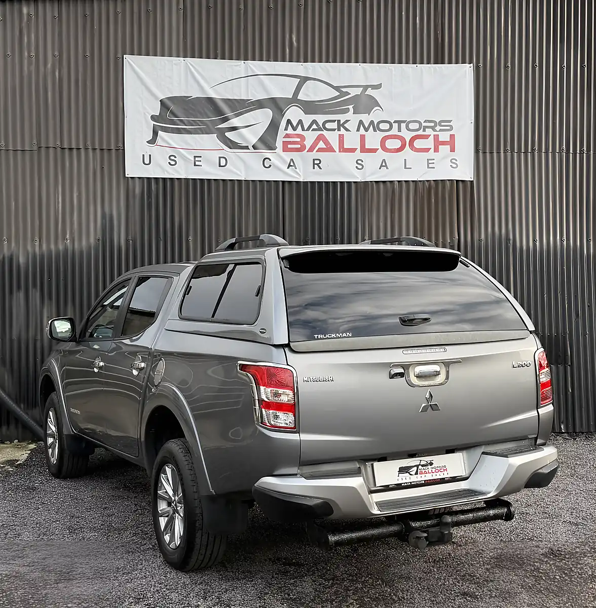 Used 2016 Mitsubishi L200 Barbarian Grey - Interior and Exterior details 7