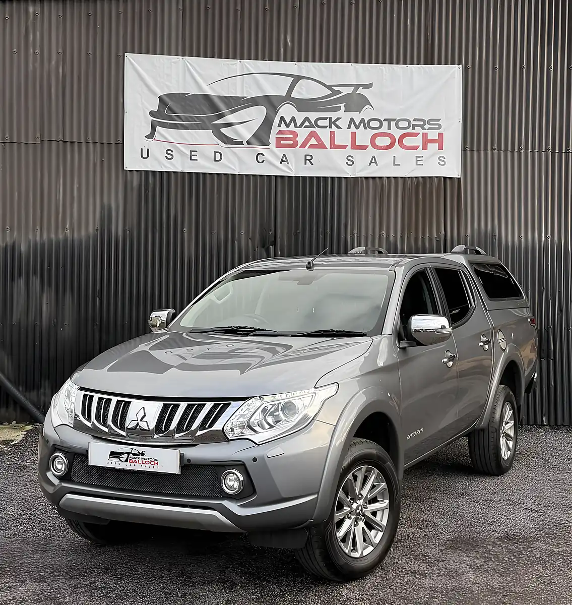 Used 2016 Mitsubishi L200 Barbarian Grey - Interior and Exterior details 9