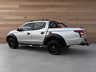 Used 2016 Mitsubishi L200 Barbarian Silver - Interior and Exterior details 15