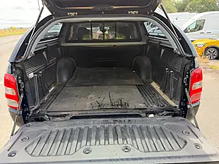 Used 2016 Mitsubishi L200 Warrior Black - Interior and Exterior details 17