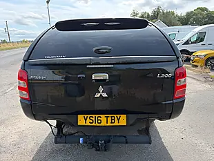 Used 2016 Mitsubishi L200 Warrior Black - Interior and Exterior details 6