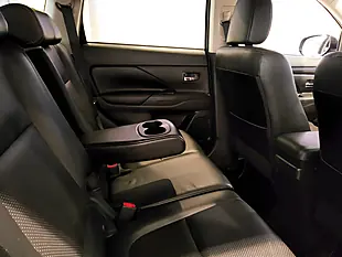 Used 2016 Mitsubishi Outlander 4 5DR Black - Interior and Exterior details 10