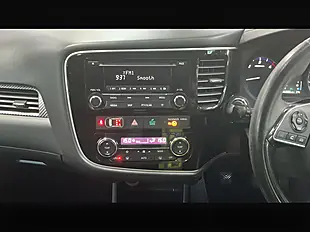 Used 2016 Mitsubishi Outlander Gx 3 Black - Interior and Exterior details 10