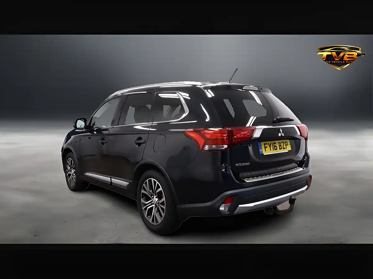 Used 2016 Mitsubishi Outlander Gx 3 Black - Interior and Exterior details 3