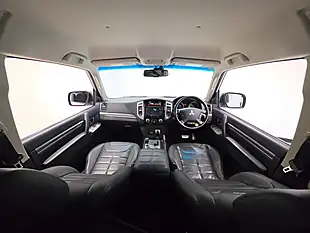 Used 2016 Mitsubishi Shogun Barbarian White - Interior and Exterior details 19