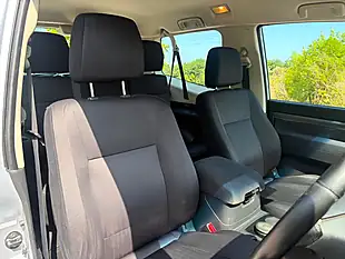 Used 2016 Mitsubishi Shogun SG2 Silver - Interior and Exterior details 12