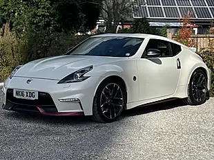 Used 2016 Nissan 370 Z Nismo White - Interior and Exterior details 6