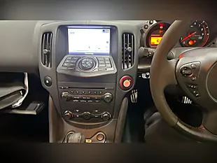 Used 2016 Nissan 370Z Nismo White - Interior and Exterior details 9