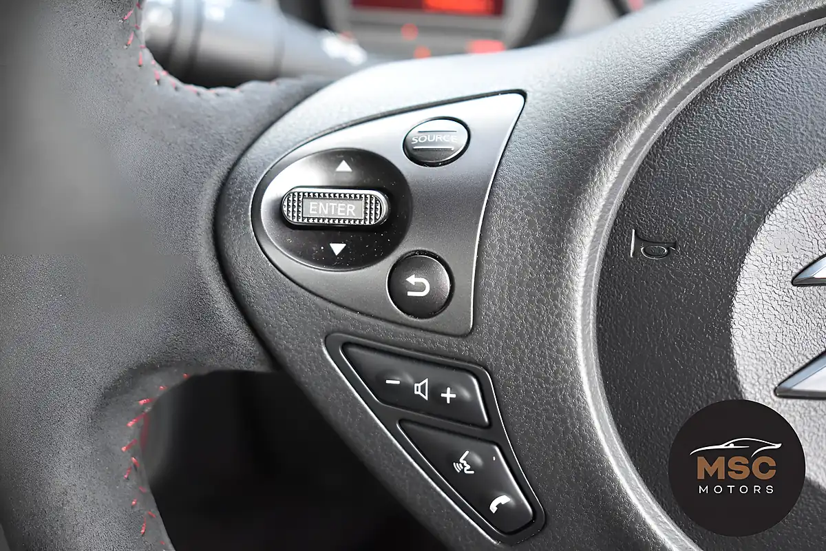 Used 2016 Nissan 370Z Nismo White - Interior and Exterior details 17