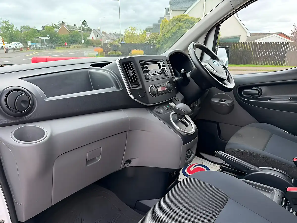 Used 2016 Nissan E-Nv200 Acenta White - Interior and Exterior details 16