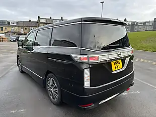 Used 2016 Nissan Elgrand Highway Star S Grey - Interior and Exterior details 6