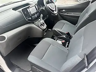 Used 2016 Nissan eNV200 Evalia Tekna White - Interior and Exterior details 18