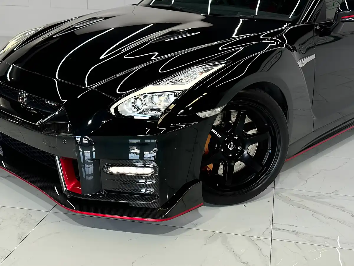 Used 2016 Nissan GT-R Nismo Black - Interior and Exterior details 11