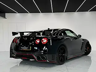 Used 2016 Nissan GT-R Nismo Black - Interior and Exterior details 6