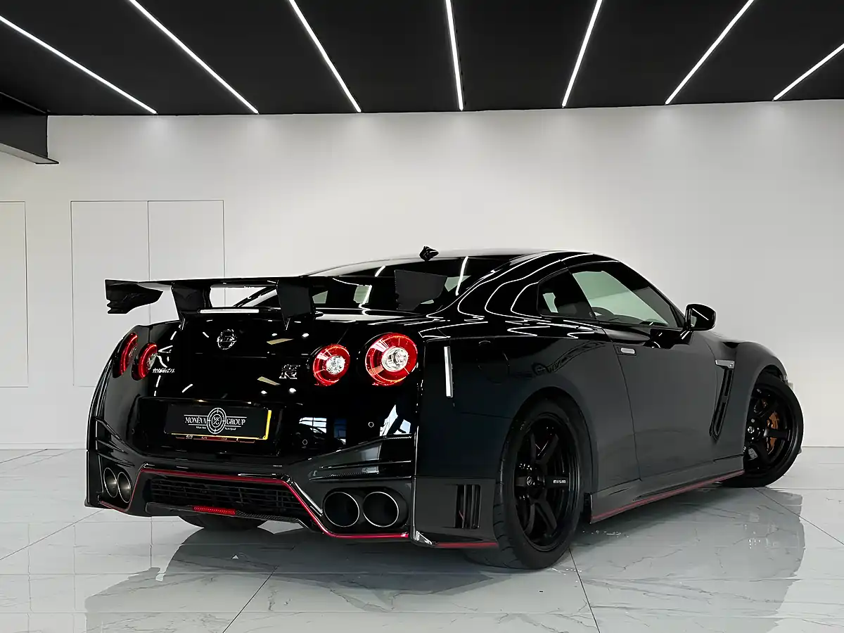 Used 2016 Nissan GT-R Nismo Black - Interior and Exterior details 6
